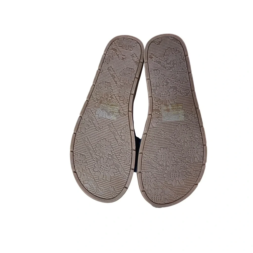 Yellow Box Fitzy Blue Quilted Denim Slide Sandals Womens Size 7M Flat Shoes new - Picture 6 of 11